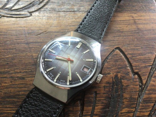 Montre swiss made vintage - swiss,