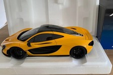 MAC LAREN P1 JAUNE VOLCAN