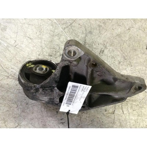 Support moteur peugeot - support,