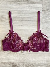 Soutien gorge dentelle brodé fuchsia vintage