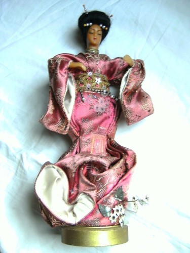 Poupée vintage japonaise - poupée,