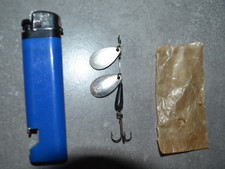 Cuillère tournante ancienne à 2 palettes et corps plombé (Jamais servi - pêche)