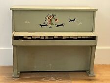 Piano jouet d'enfant vintage années 40/50 à rénover