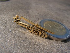 pins insigne    helicoptere