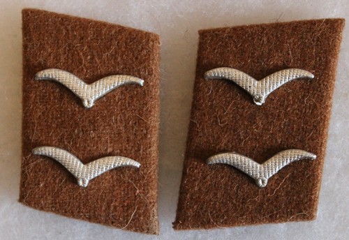 Patte col gefreiter - patte, de