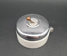 Ancien interrupteur porcelaine