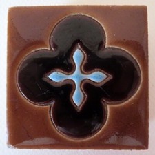 Carreau / Tuile polychrome