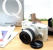 Pentax Q-S1 12.4MP White 02