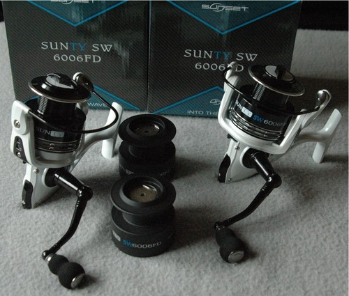 Lot moulinets pêche mer - 2,