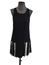 Très Belle Robe Noir Gianni