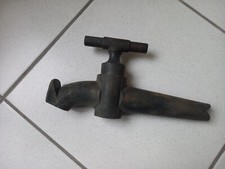 Ancien robinet en bronze -