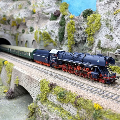 Train vapeur locomotive