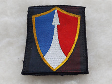 Un insigne tissu militaire  "