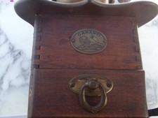 2 ancien moulin a café bois et métal