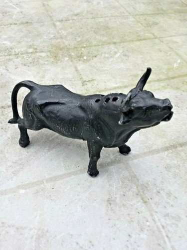 Petit taureau régule - en,