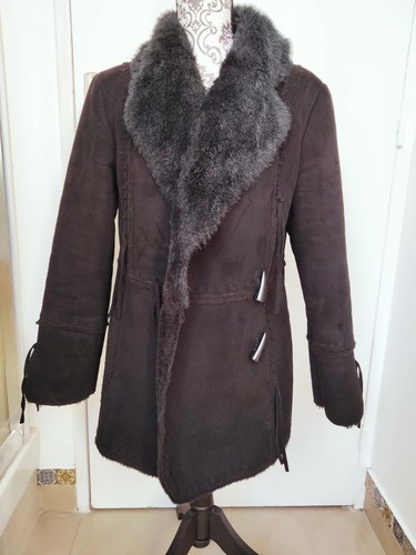 Manteau noir peau - en,