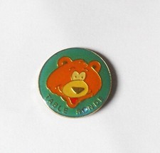 RNT 10/ Pin's ours table ronde