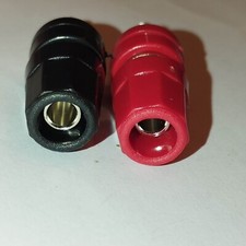 2x fiche banane Femelle 4 mm   Lot 2 Pcs    soit 1 Noir + 1 Rouge        E9h42/3