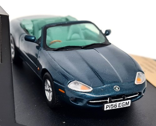 Vitesse jaguar xk8 open - vitesse,