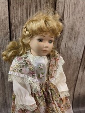 💮 Ancienne Poupée, Poupon