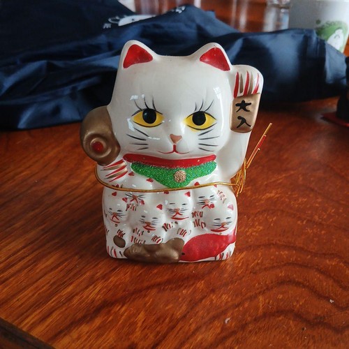 Figurine maneki neko - maneki, en