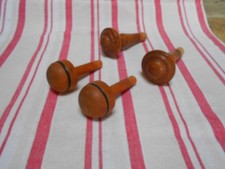 4 patères crochets en bois