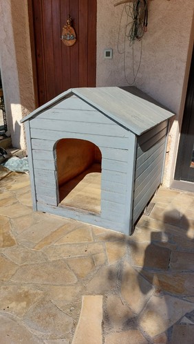 Grande niche isolée - ,