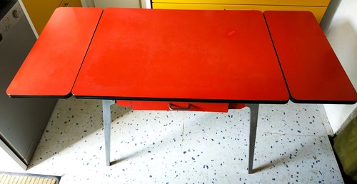 Table formica design - table, année