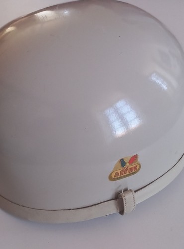 Ancien casque bol - bol, moto