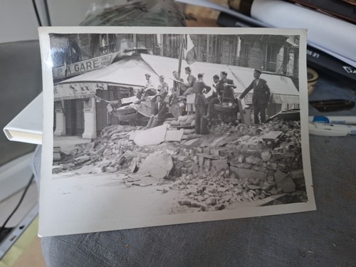 Rare photo barricades - photo,