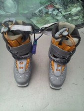 Salomon Women's Verse TF 23.5