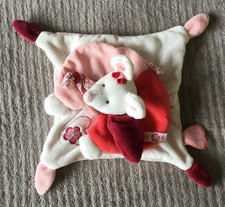 Doudou Souris blanche rose rouge Clémentine DC2614 Doudou et Compagnie