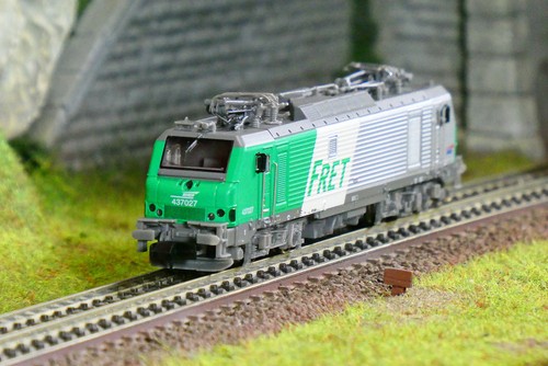 Ree modeles nw300 locomotive - ree,