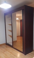 Armoire avec porte - 2,