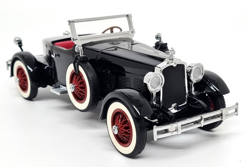 Danbury mint 1927 stutz - 1/24,