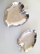 Petites coupelles en forme de