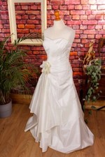 Robe De Mariée Vintage Blanche Drapée Sans Épaules Élégante Brillante S