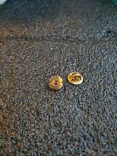 Pin's Doré gold Golden Or