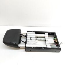 Appuie-tête arrière gauche