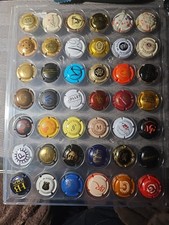 Lot  de 40 CAPSULES DE CHAMPAGNE Tous Différents C1