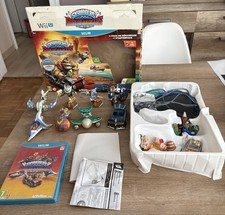 Lot de figurines skylanders superchargers + pack jeu wii u