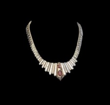 S.L VINTAGE BIJOUX COLLIER dore et argenté  strass et cristaux rouge swarovski 