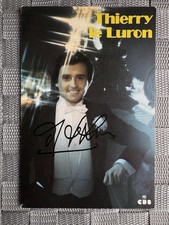 Autographe de Thierry Le Luron sur photo/carte 12x18 80´s  (signée en Personne)