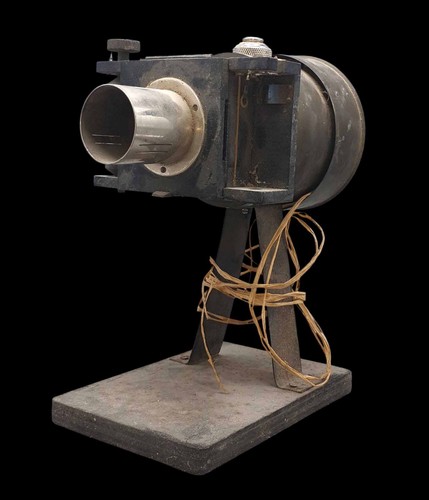 Lanterne magique j - , thoquet