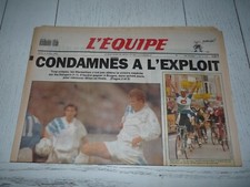 EQUIPE 08-04 1993 FOOTBALL