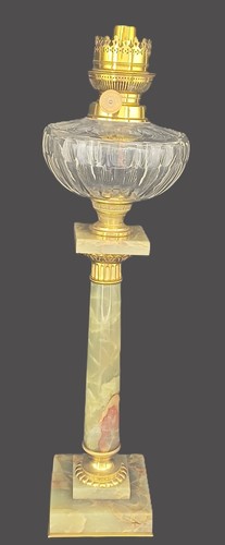 Grande lampe pétrole - à,