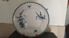 Ancien    plat   rond decor floral signé  Terre de fer  Carmen 32cm  le top