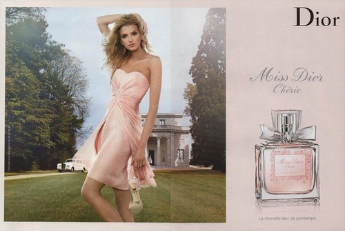 Publicité papier parfum - publicité,