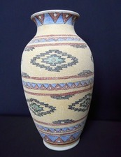 Vase en céramique, inspiré