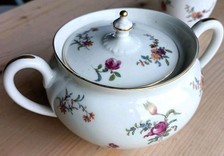 PORCELAINE DE LIMOGES SUCRIER